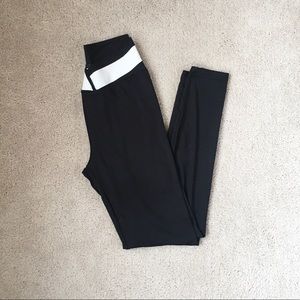 White Stripe Black Leggings